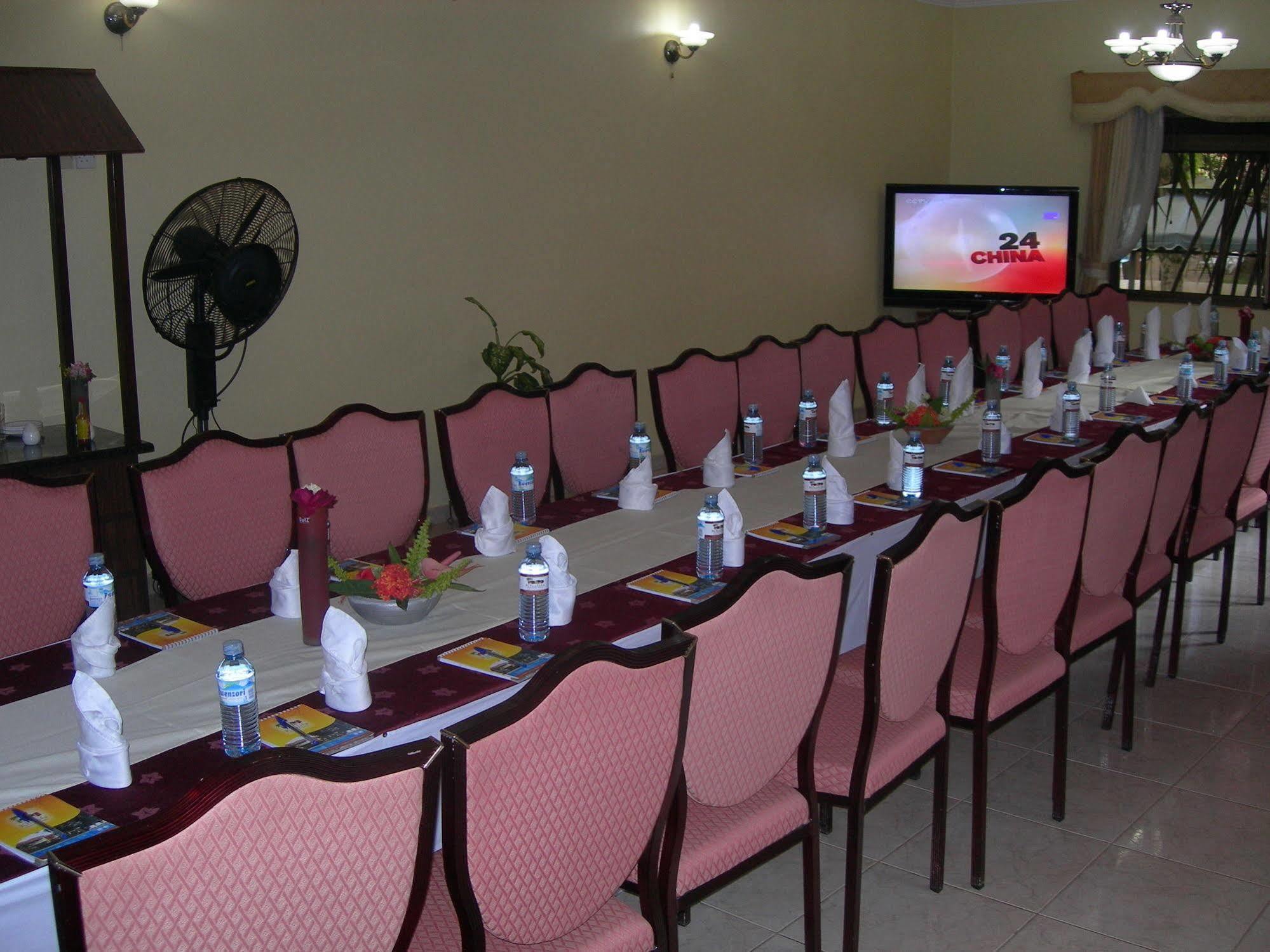 Khalifa Executive Suites Kampala Exteriér fotografie